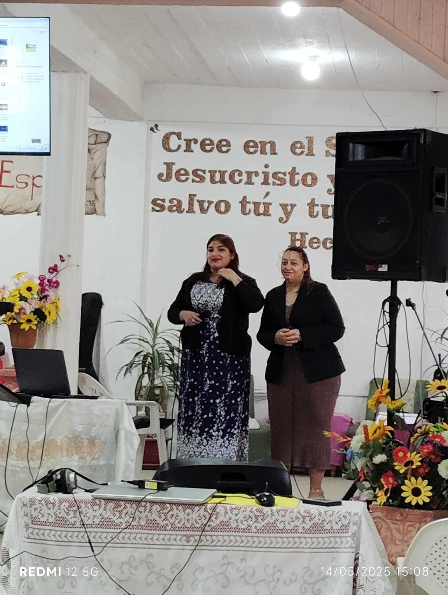 Alabanza y Danza